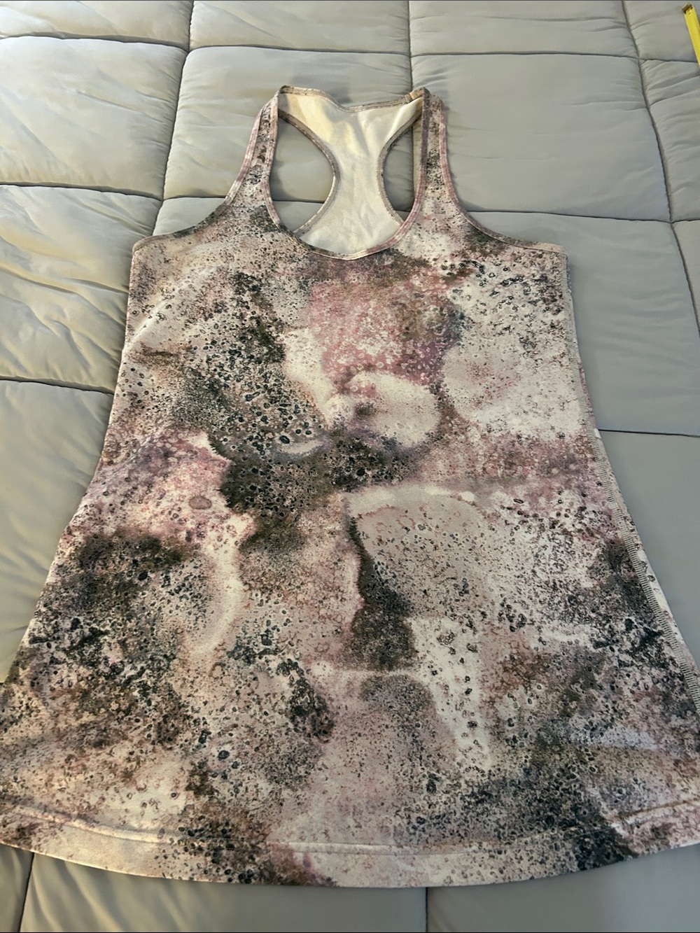 Lululemon Tank Top Bundle - Picture 5 of 6